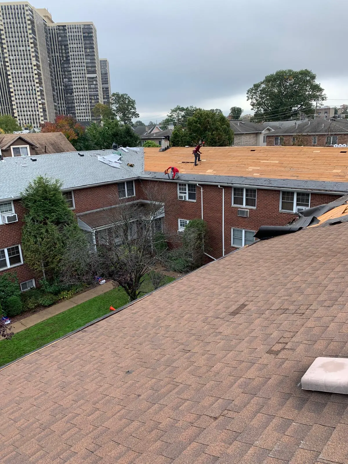 Roofing project in New Jersey — shingle installation detail